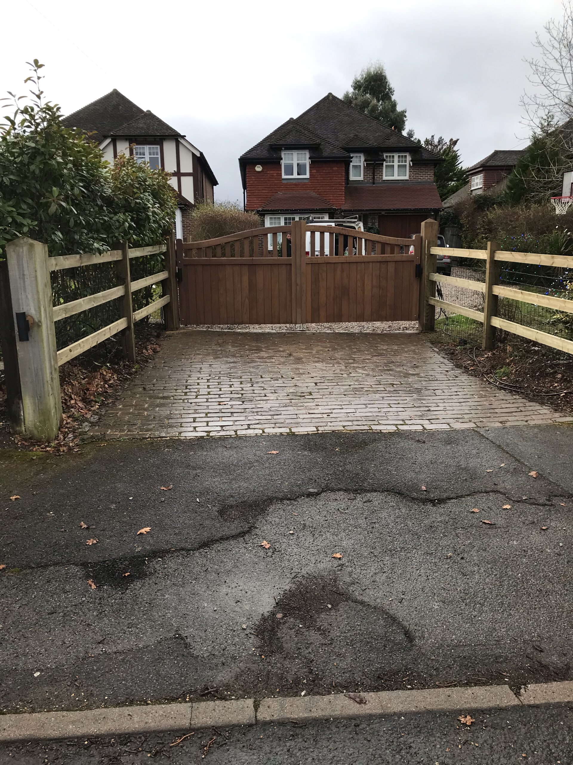 Driveway Gate by Oxshott Fencing